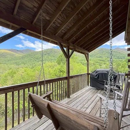 Sleepy Bear Cabin-Watch The Sunset, Dogs Welcome With Pet Rate Maggie Valley Exterior photo