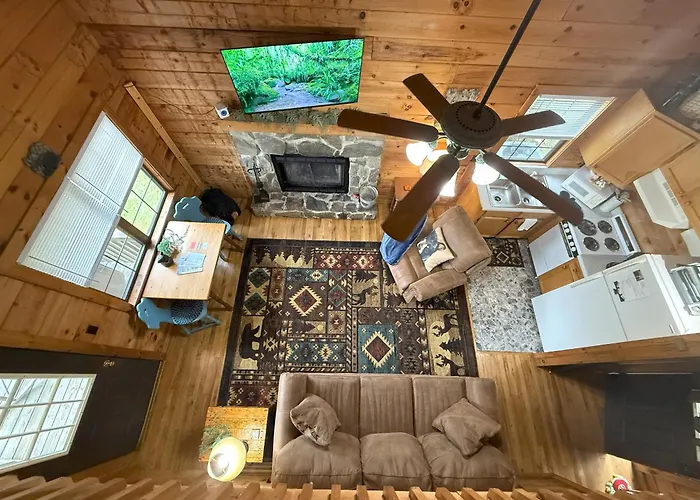 Sleepy Bear Cabin-Watch The Sunset, Dogs Welcome With Pet Rate